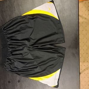 Nike basketball shorts black/yellow/white XL